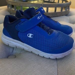 Boys blue champion sneaker, no tie Velcro size 10